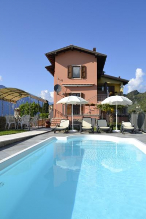 Отель appartamenti Casa Palazzina  Мальчезине
